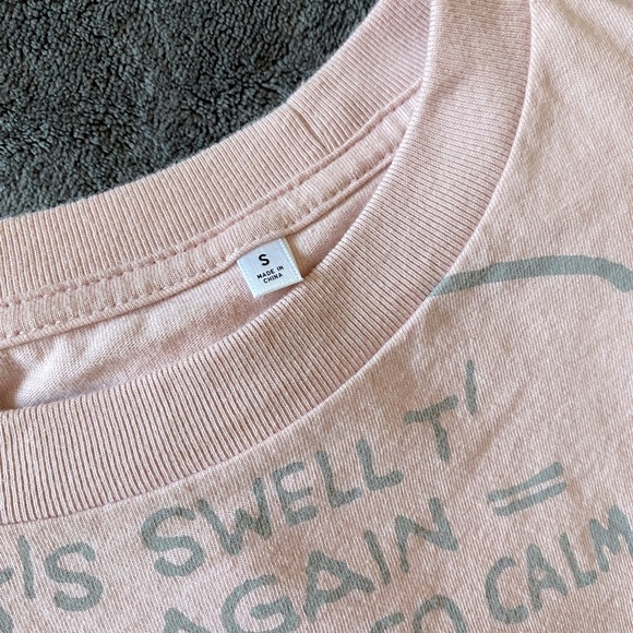 Uniqlo Disney Tee Size S - Picture 2 of 4